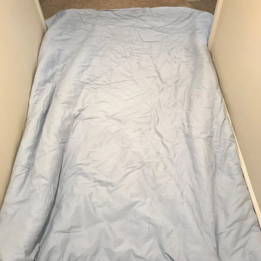 Light blue twin comforter